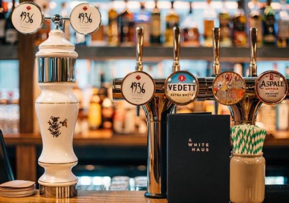 Pubs serving food in Farringdon | The White Haus